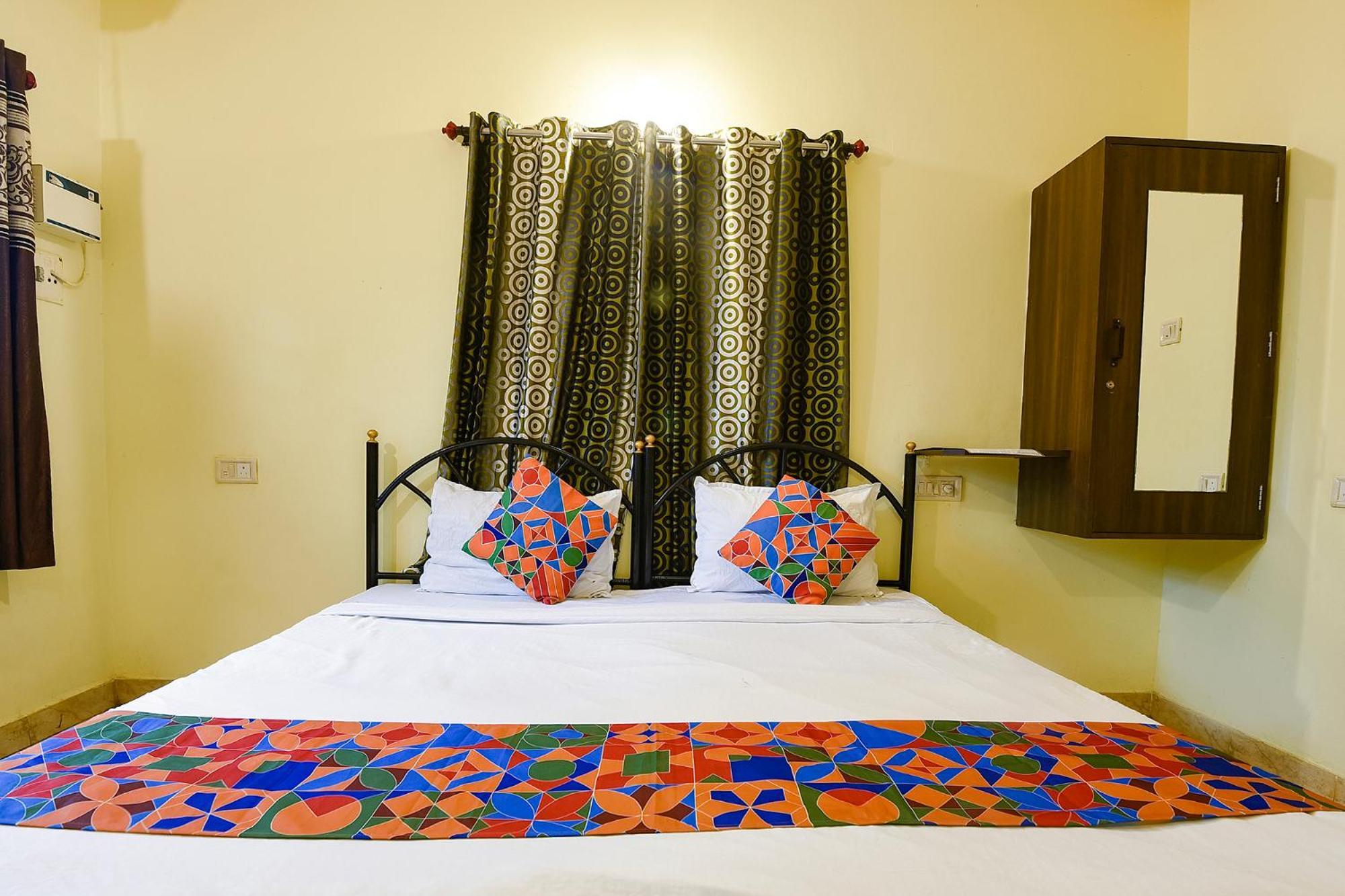 Fabhotel Joaquim Beachside Resort - Nr Tito'S Lane, Baga Beach 外观 照片