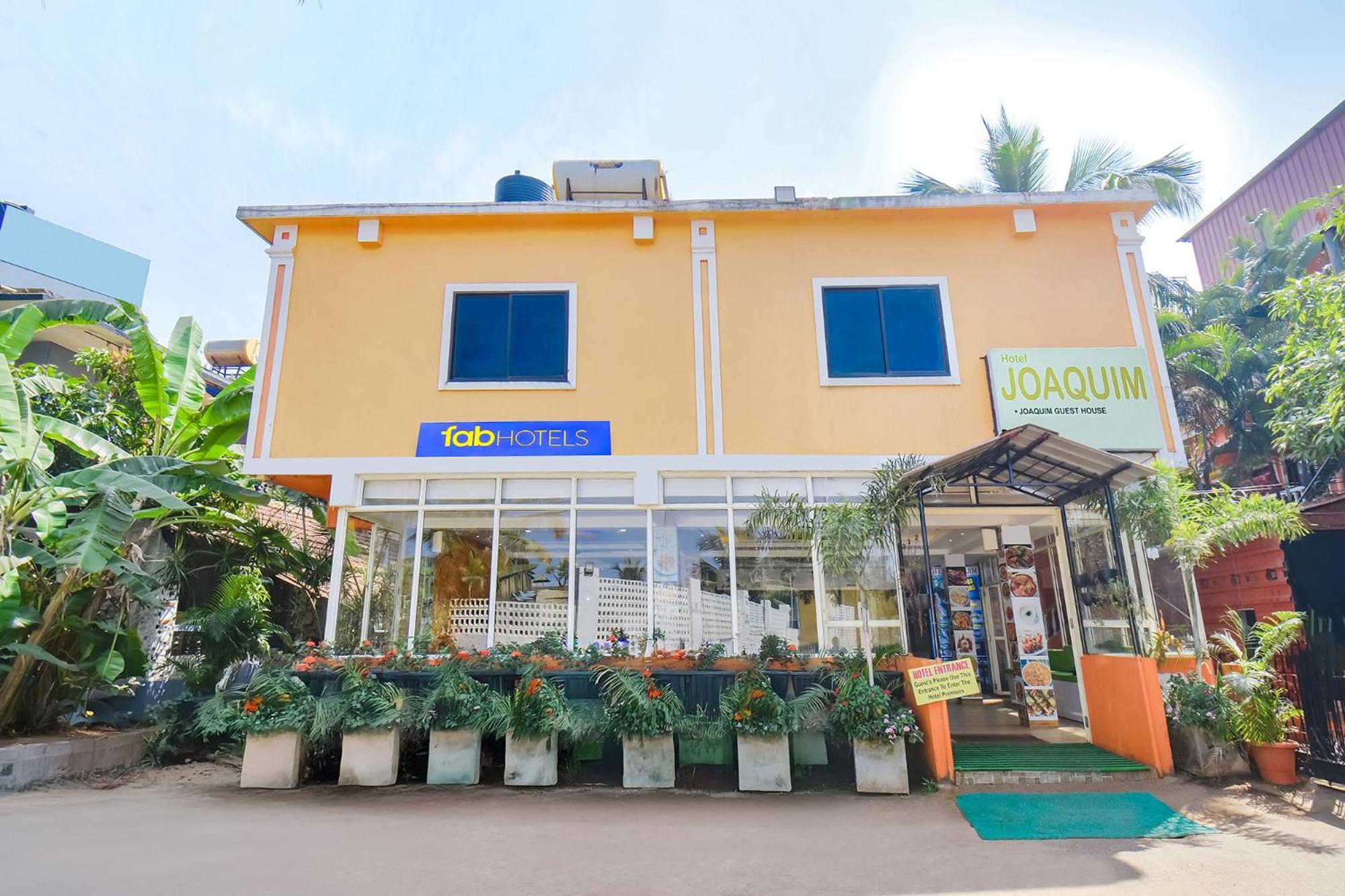 Fabhotel Joaquim Beachside Resort - Nr Tito'S Lane, Baga Beach 外观 照片
